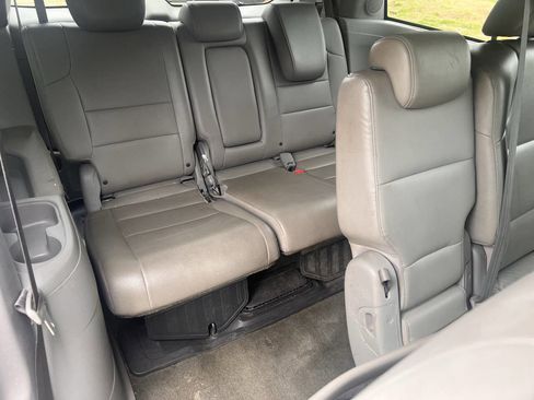 Used 2016 Honda Odyssey Touring Elite image 24