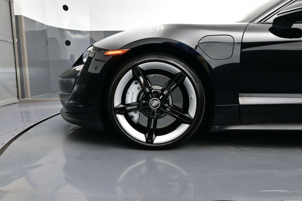 Certified 2021 Porsche Taycan RWD image 6