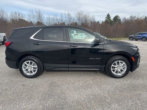 Used 2024 Chevrolet Equinox LT AWD/4WD image 7