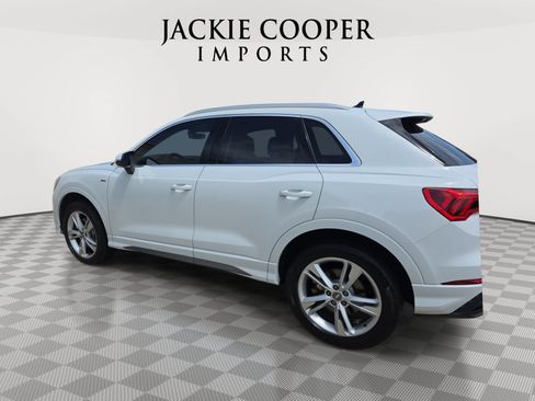 Used 2020 Audi Q3 2.0T Premium Plus w/ Premium Plus Package AWD/4WD image 7