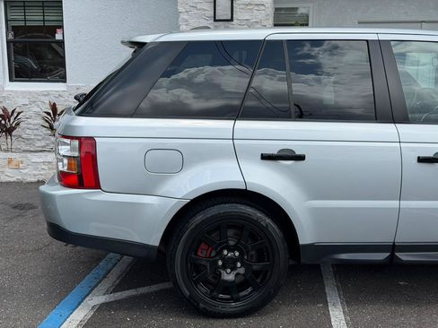 Used 2009 Land Rover Range Rover Sport HSE AWD/4WD image 16