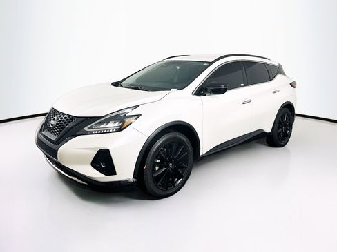 Used 2023 Nissan Murano SV w/ SV Midnight Edition Package image 3