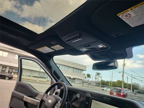 New 2026 Ford F250 Platinum image 33