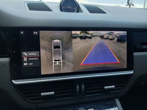 Used 2019 Porsche Cayenne image 33