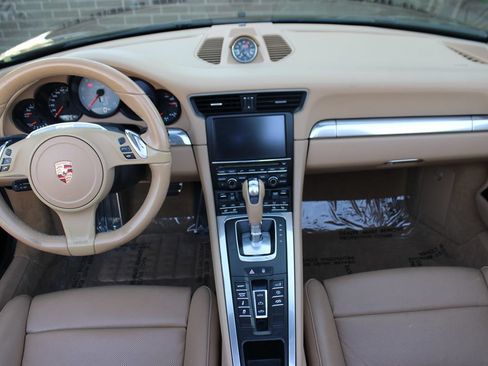 Used 2014 Porsche 911 Carrera 4S AWD/4WD image 14