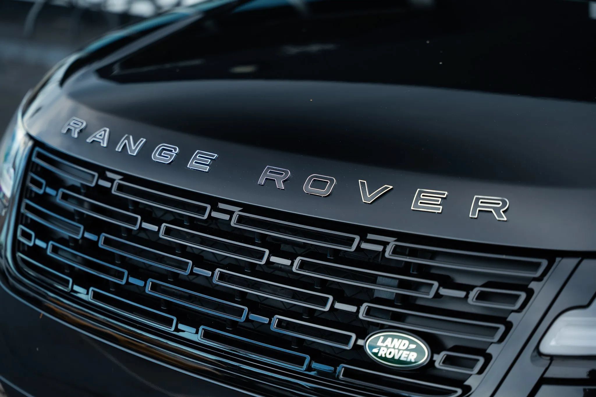 Used 2026 Land Rover Range Rover Velar Dynamic SE AWD/4WD image 15