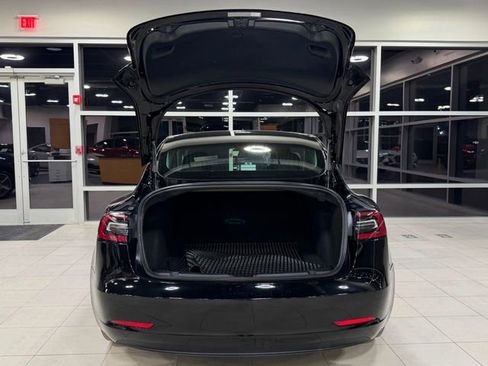 Used 2018 Tesla Model 3 Long Range image 34