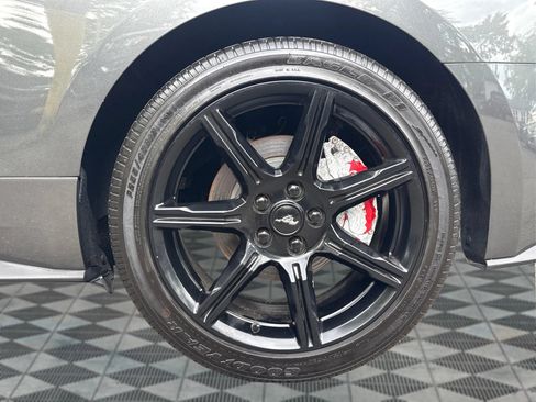 Used 2019 Ford Mustang Coupe w/ Black Accent Package RWD image 18