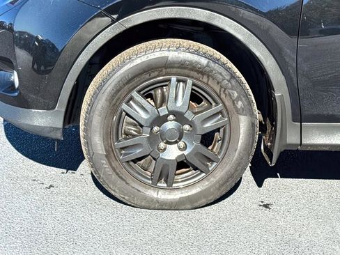 Used 2015 Toyota RAV4 LE image 9