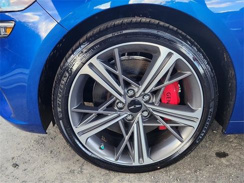 Used 2025 Genesis G70 2.5T w/ Sport Prestige Package image 31