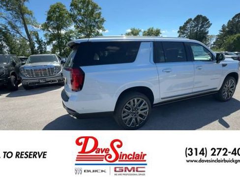 New 2026 GMC Yukon XL Denali Ultimate AWD/4WD image 8