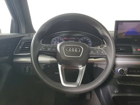 Used 2025 Audi Q5 2.0T Premium AWD/4WD image 16