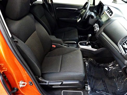 Used 2018 Honda Fit EX image 13