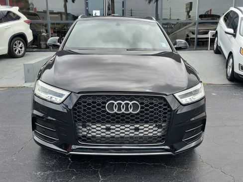 Used 2018 Audi Q3 2.0T Premium Plus w/ Premium Plus Package FWD image 2