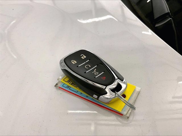Used 2021 Chevrolet Traverse LT FWD image 9