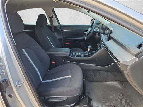 Used 2025 Hyundai Sonata SE image 20