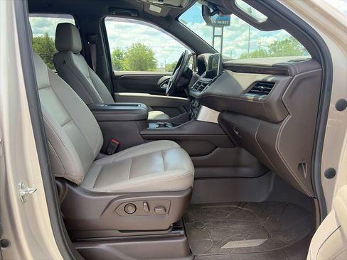 Used 2022 Chevrolet Tahoe LT RWD image 8