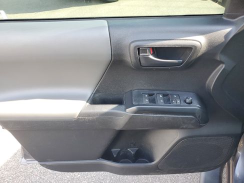 Used 2023 Toyota Tacoma SR5 image 18