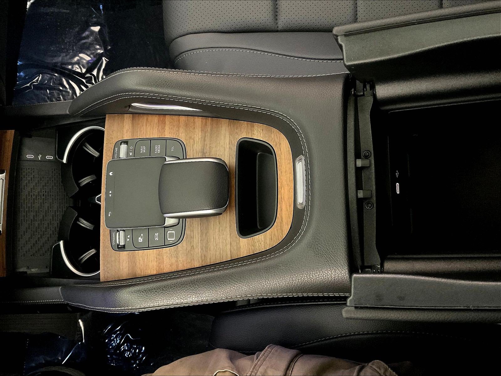 Certified 2025 Mercedes-Benz GLE 350 4MATIC image 16