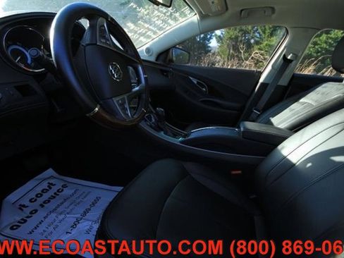 Used 2011 Buick LaCrosse CXL image 7