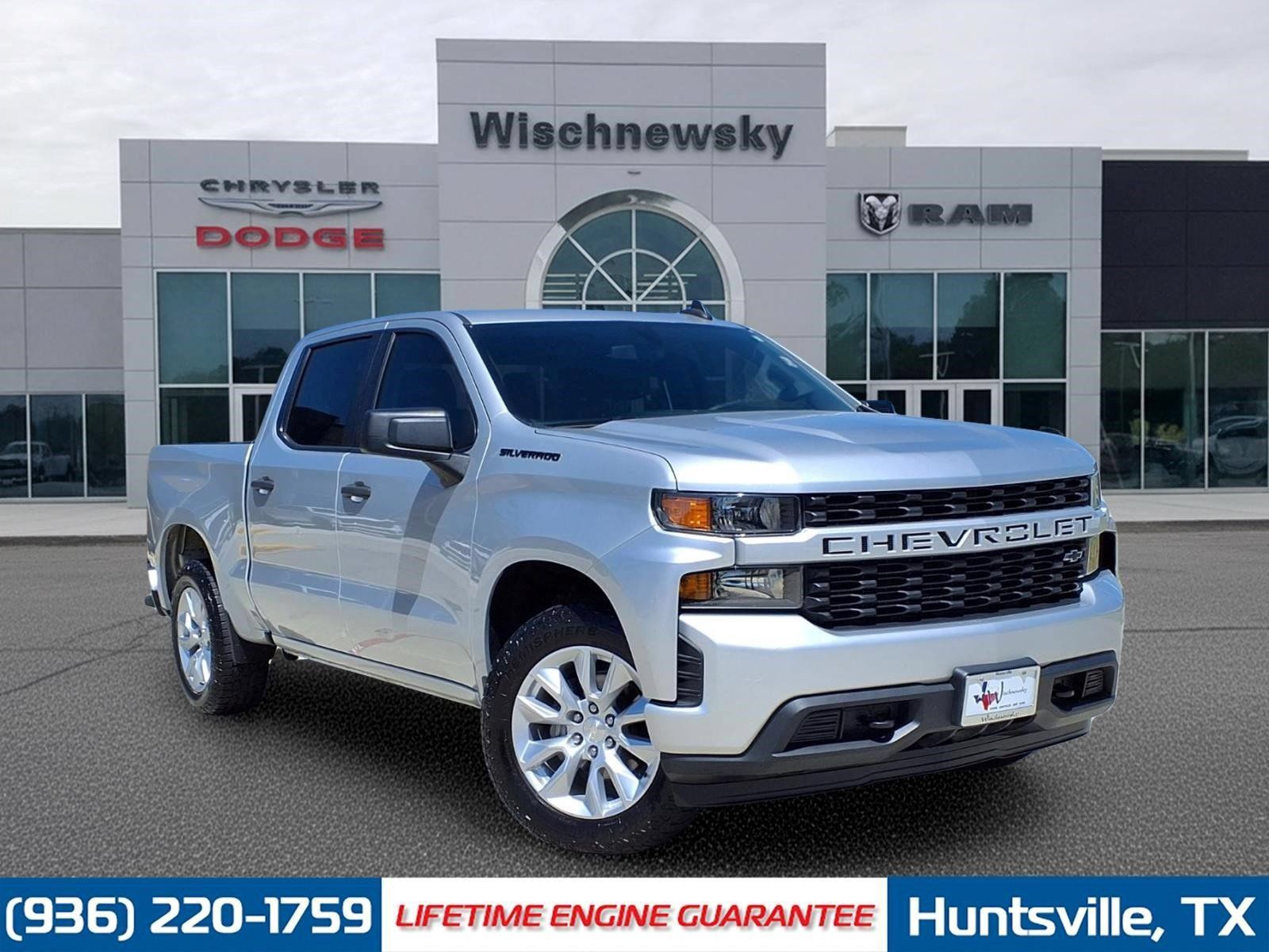 Used 2022 Chevrolet Silverado 1500 Custom w/ LPO, Dark Essentials Package RWD image 1