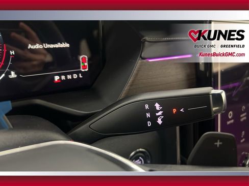 New 2026 GMC Acadia Denali Ultimate w/ LPO, Floor Liner Package AWD/4WD image 20