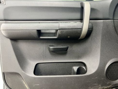 Used 2007 Chevrolet Silverado 2500 LT w/ 2LT Convenience Package image 19