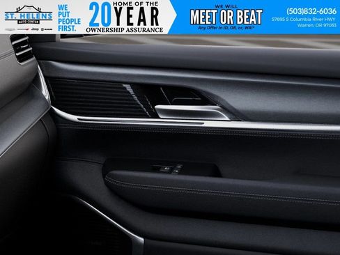 New 2026 Jeep Grand Wagoneer L 4WD image 28