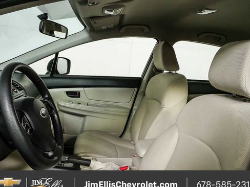 Used 2013 Subaru Impreza 2.0i image 5