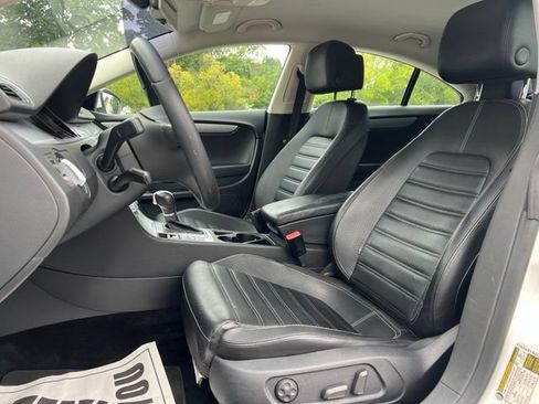Used 2013 Volkswagen CC Sport FWD image 12