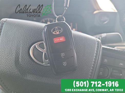 Used 2024 Toyota Tacoma SR AWD/4WD image 28