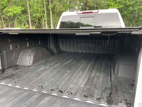 Used 2023 GMC Sierra 1500 AT4 w/ AT4 Premium Package AWD/4WD image 31