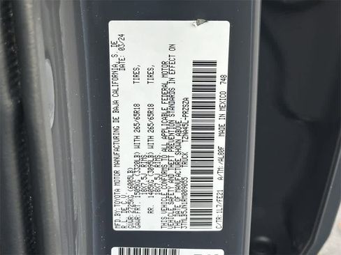 Used 2024 Toyota Tacoma TRD Sport w/ TRD Sport Upgrade Package image 21