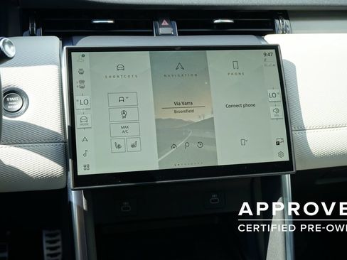 Used 2025 Land Rover Discovery Sport Dynamic SE AWD/4WD image 15