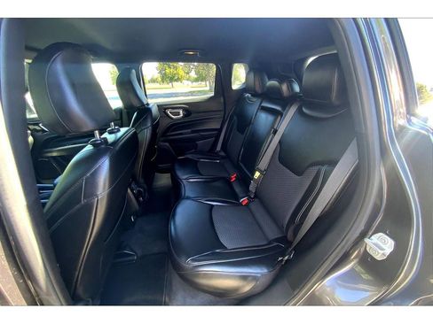 Used 2023 Jeep Compass Altitude image 26