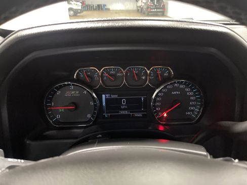 Used 2018 Chevrolet Silverado 1500 LTZ Z71 w/ Midnight Edition AWD/4WD image 30