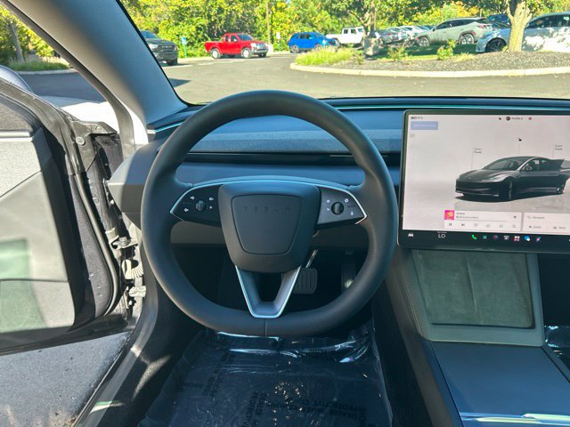 Used 2024 Tesla Model 3 Standard Range RWD image 21