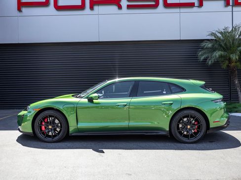 Certified 2023 Porsche Taycan GTS AWD/4WD image 2