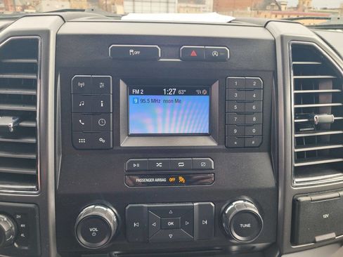 Used 2018 Ford F150 XLT image 19
