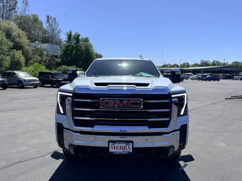 New 2026 GMC Sierra 2500 SLT w/ SLT Premium Package AWD/4WD image 2