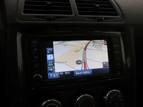 Used 2009 Dodge Challenger SRT8 w/ SRT Option Group II RWD image 11