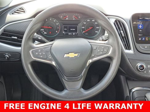 Used 2024 Chevrolet Malibu LT image 23
