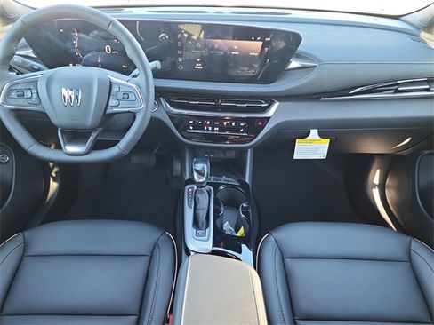 New 2026 Buick Envista Avenir image 19