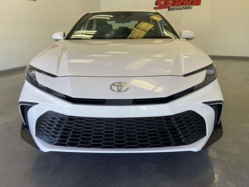 Used 2026 Toyota Camry SE image 8