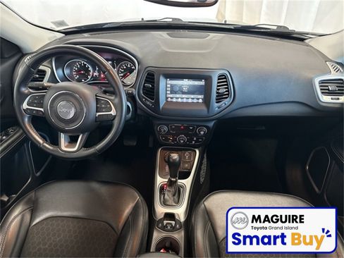 Used 2020 Jeep Compass Latitude w/ Cold Weather Group image 9