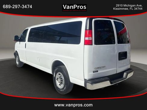 Used 2017 Chevrolet Express 3500 LT w/ LT Preferred Equipment Group image 3