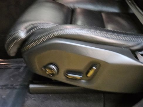 Used 2021 Volvo XC90 T8 Inscription w/ Protection Package Premier image 26