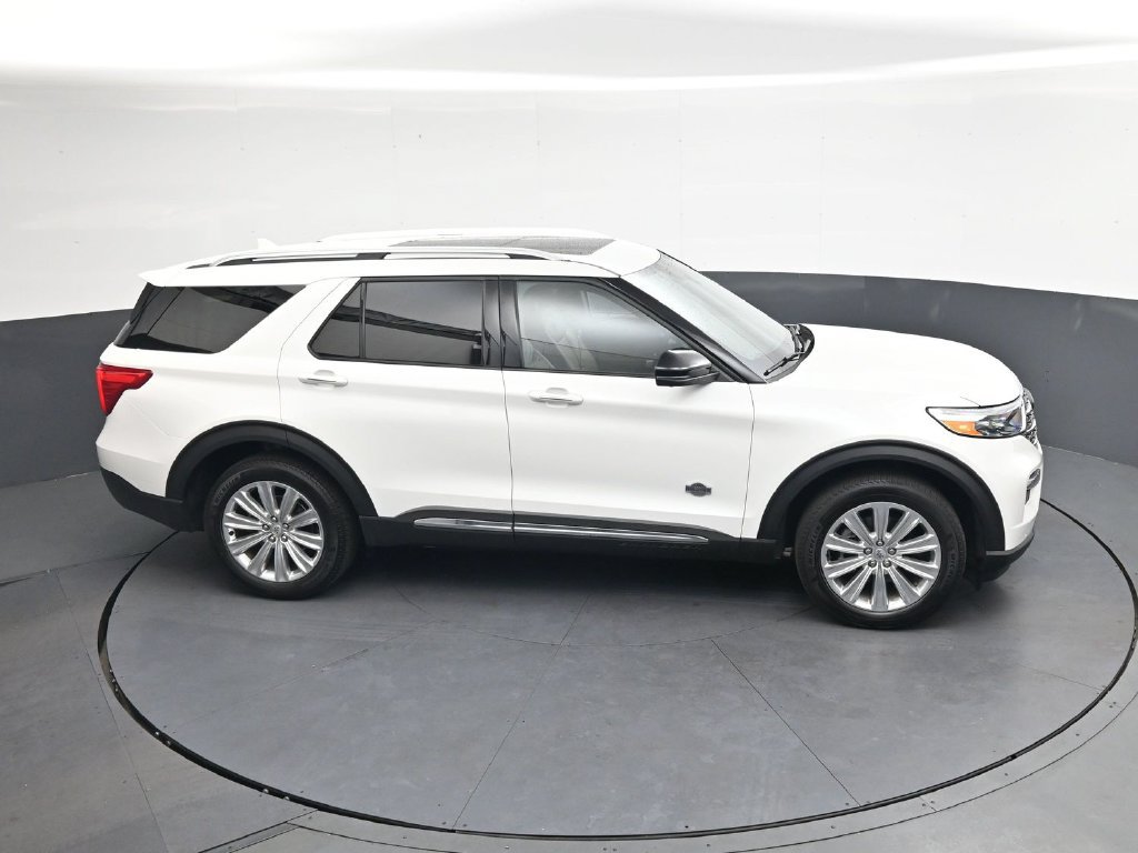 Used 2023 Ford Explorer King Ranch w/ Technology Package AWD/4WD image 21