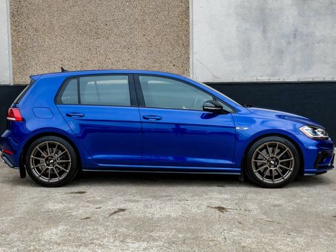 Used 2019 Volkswagen Golf R 4-Door AWD/4WD image 8