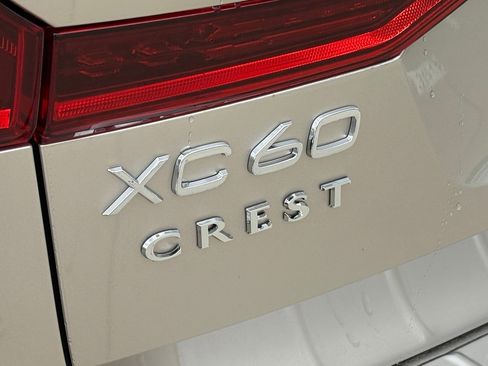 New 2026 Volvo XC60 B5 Plus w/ Protection Package Premier image 6